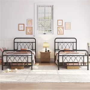 Yaheetech Black 3ft Single Metal Bed Frame with Petal Accented Headboard and Footboard