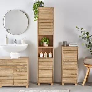 VonHaus Tall Bathroom Cabinet, Oak Wood Effect Bathroom Tallboy Unit, Slatted Bathroom Storage for Kitchen and Hallway, Chester