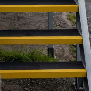 Stair Tread Nosing Covers - GRP Heavy Duty Anti Slip - Black & Yellow - 1000mm x10