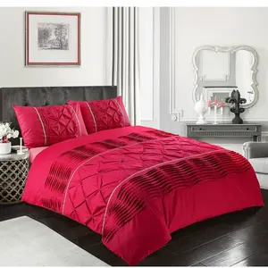 Moe Geometric Shapes Duvet Cover Set with Pillowcases Red / Double - 2 Standard Pillowcases