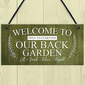 Red Ocean BACK GARDEN Sign Hanging Wall Shed Plaque Rustic Friendship Gift Home Sign