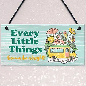 Red Ocean Caravan Campervan Hanging Sign - 'Every Little Things Gonna Be Alright' - Motorhome Decor Accessories Signs And Plaques