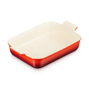 Le Creuset Stoneware Heritage Rectangular Dish Cerise / 32cm