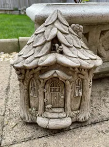 Fairy House Stone Hanging Plaque Outdoor British Made Garden Ornament