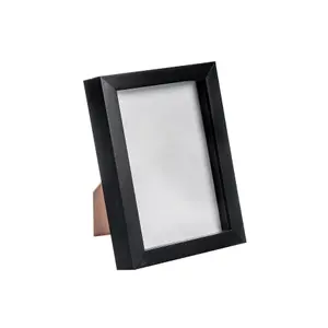 Nicola Spring - 3D Box Photo Frame - 5 x 7"