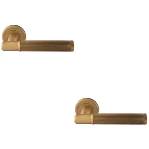 2 PACK - Premium Reeded Lines Door Handle Set - Antique Bass Designer Lever Round Rose