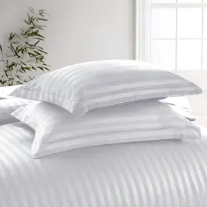 Microfibre 250 Thread Count Reversible Modern & Contemporary Reversible Duvet Cover Set White / Kingsize