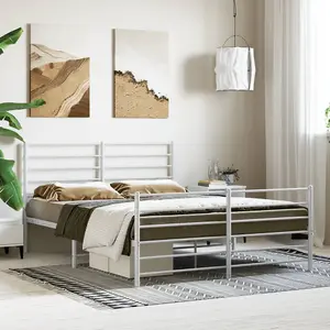 Berkfield Metal Bed Frame with Headboard and Footboard White 140x190 cm