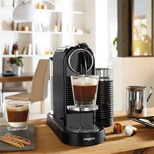 Magimix Nespresso Citiz Black With Milk 11317