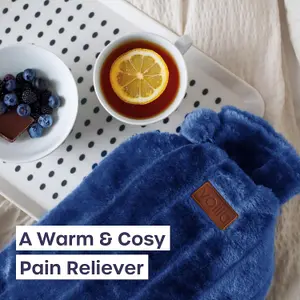 3.5L XXL Hot Water Bottle with Zipper & Hand Pocket Blue Faux Fur, Soft Washable Bag for Pain Relief, Warm Compress & Cozy Comfort