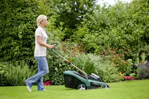 Bosch Rotak 370 ER Corded Rotary Lawnmower