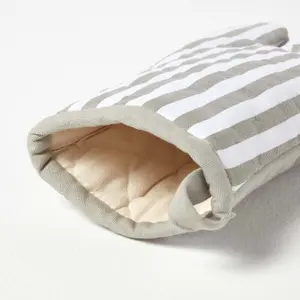 Homescapes Grey Stripe Cotton Oven Glove