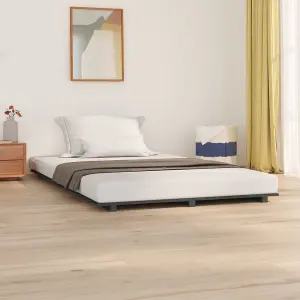 Berkfield Bed Frame Grey 120x200 cm Solid Wood Pine