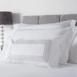 Belledorm Honeycomb Filled Boudoir Cushion White/Grey (One Size)