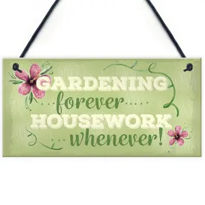 Red Ocean Gardening Forever Hanging Plaque SummerHouse Sign Garden Shed Mum Nan Beautiful Home Gift