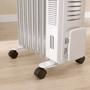 HOMCOM 7 Fin Portable Oil Filled Heater Radiator, Energy Efficient, White