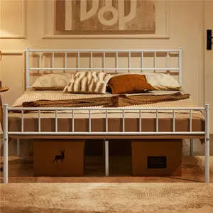 Minimalist Metal Bed Frame with Slatted Headboard White / Kingsize (5')