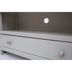 Argenta Light Grey 1 Drawer TV Cabinet Chrome Knob