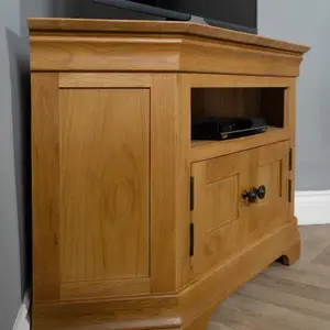 Elm Home and Garden Quality Oak Corner TV Media Unit 2 Door Cupboard Fully Assembled