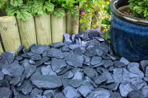 Blooma Blue Slate Decorative chippings, Large Bag, 0.3m²