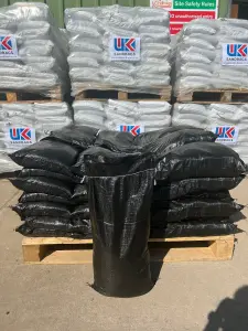 40 Filled black polyproplene sandbags