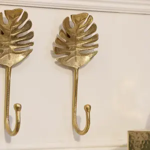 Melody Maison Set Of 3 Gold Monstera Leaf Wall Hooks