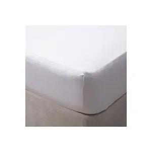 Belledorm 200 Thread Count Egyptian Cotton Fitted Sheet White (Superking)