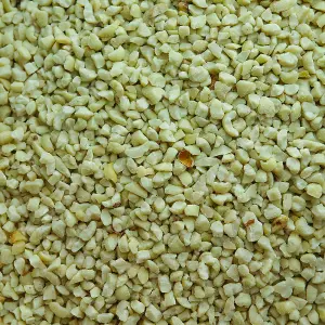 5l SQUAWK Kibbled Peanuts - Premium Grade Chopped Garden Wild Birds Nut Food Mix