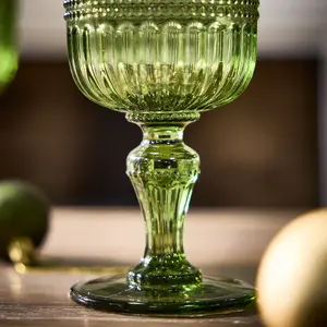 Set of 2 Luxury Embossed Green Drinking Wine Glass Wine Goblets 300ml