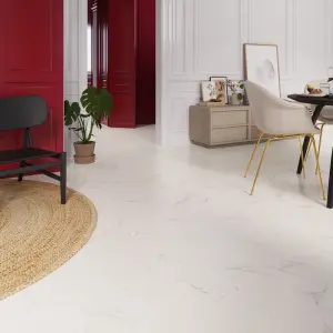 GoodHome Elegance White Marble Tile effect Laminate Flooring, 2.535m²