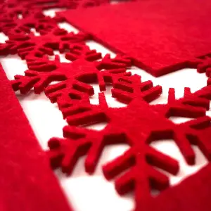 Christmas Poly Felt Red Snowflake Place Mat Set, Xmas Table Decorations