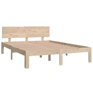 Berkfield Bed Frame Solid Wood 135x190 cm Double