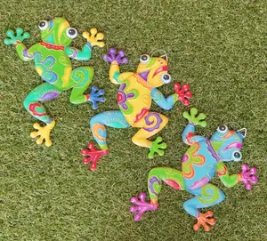 3 Garden Metal Frog Plaques Colourful Hanging Garden Wall Decorations