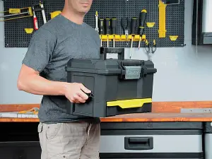 Stanley One Touch Toolbox Lockable With Organiser Drawer 19in STA170316 1-70-316