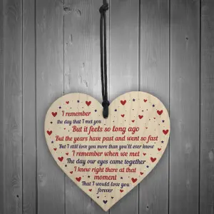 Handmade Boyfriend Girlfriend Husband Wife Gift Wooden Heart Valentines Day Gift Keepsake