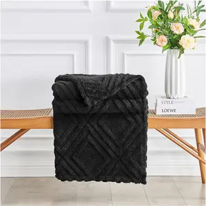 Large Sherpa Fleece Blanket  Fluffy Throw For Sofas, Bed, Armchair Jacquard Pattern King Size Throw Thermal Black