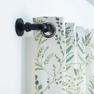 A.Unique Home Room Darkening Metal Extendable Curtain Pole with Rings and Fittings - Black, 70cm - 120cm  Approx