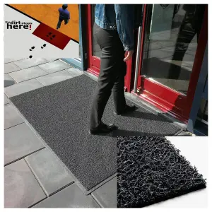 Star Medium Doormat in Black with Grey Star