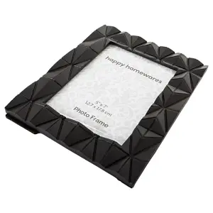 Contemporary Designer Mat Black 3D Diamond Geometric 5x7 Polyresin Picture Frame