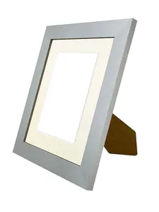 Metro Light Grey Frame with Ivory Mount for Image Size 7 x 5 Inch