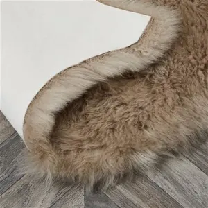 Dunelm Single Pelt Sheepskin Rug, Animals, Size: 60cm X 90cm (2ft X 3Ft), Natural, Sheepskin Mink, Faux Fur/Sheepskin