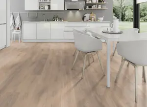 Eurohome Art 12mm Pure Plus - Blonde Oak - Laminate Flooring - 1.51m² Pack