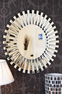 MirrorOutlet Starburst All Glass Stylised Round Mirror 91 x 91cm