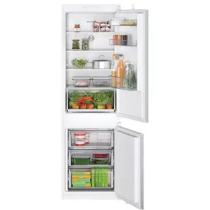 Bosch KIN86NSF0G Serie 2 60:40 Integrated Frost free Fridge freezer - White