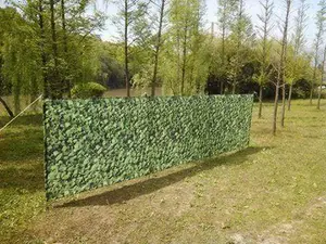 OLPRO Laurel Hedge 4 Pole Compact Windbreak (Steel Poles)