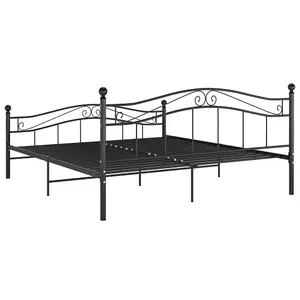 Berkfield Bed Frame Black Metal 200x200 cm