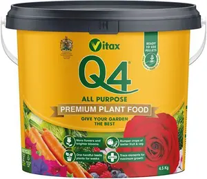 Vitax Q4 All Purpose Plant Food, Fertiliser Enriched With Organic Nutrients, More Flowers, Bigger Yields, Slow Release - 4.5Kg Tub