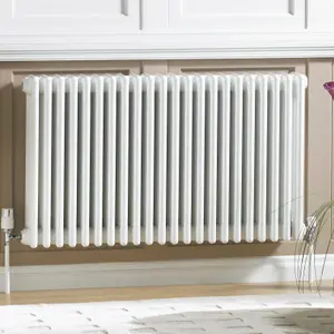 Acova White 3 Column Radiator, (W)812mm x (H)600mm