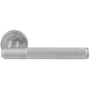 Luxury Knurled Door Handle Set - Satin Chrome Angled Lever On Round Rose