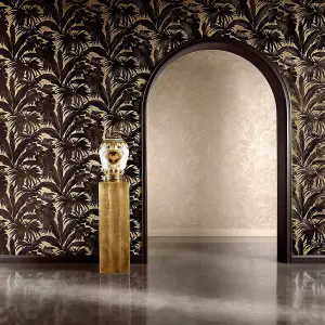 Versace Giungla Palm Leaves Wallpaper - Black and Gold - 96240-1 - 10m x 70cm